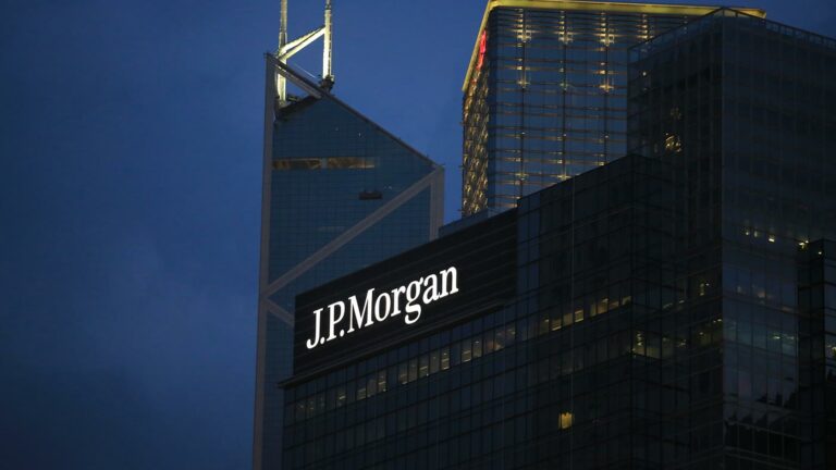 Queda do Bitcoin é uma mera correção de curto prazo, diz JP Morgan